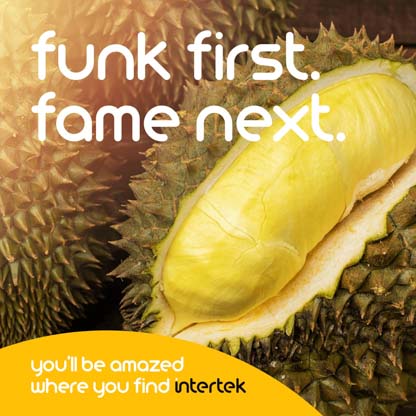 Freshly de-skinned durian fruit
